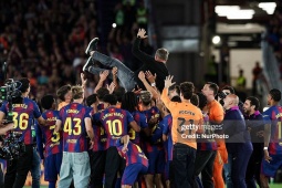 Barcelona của Hansi Flick vô địch La Liga: Quá hay & đẹp, nhưng vẫn chưa hoàn hảo