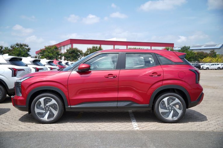 Mitsubishi Xforce 2026 ra mắt tại Việt Nam, thêm trang bị, giá tăng nhẹ - 4