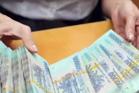 Vì sao tiền gửi ngân hàng giảm mạnh?