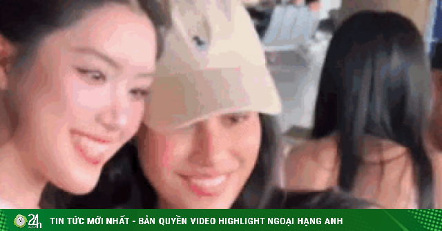 Phương Oanh gây chú ý khi xuất hiện tại sân bay