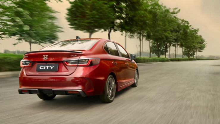 Tầm giá 400-500 triệu đồng, nên chọn Honda City RS hay Toyota Vios? - 12
