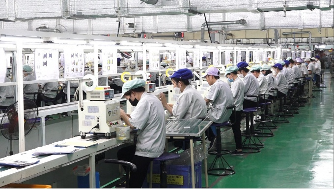 Ảnh minh họa: Thói quen ngồi lâu 1 tư thế ảnh hưởng cột sống