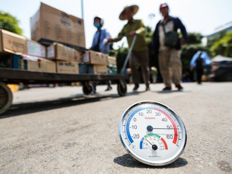 Dự báo thời tiết 13/5: Từ Bắc vào Nam oi bức, có nơi nắng nóng trên 38°C