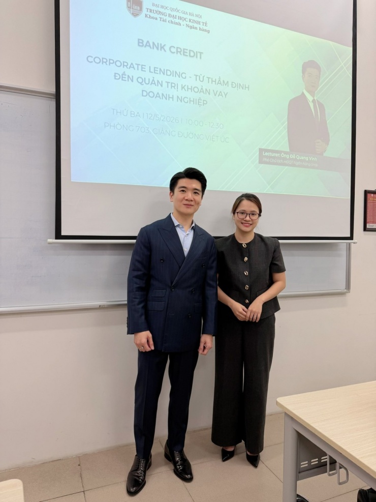 Ảnh sao 13/5: Tăng Thanh Hà được khen trẻ trung - 9