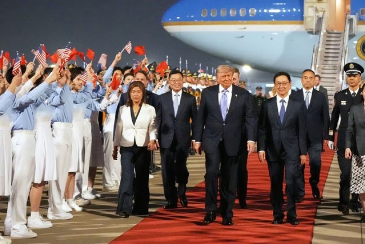 Tổng thống Mỹ Donald Trump đến Bắc Kinh