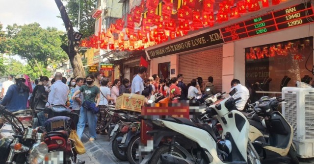 Giá vàng hôm nay giảm, nhiều người vẫn chưa dám xuống tiền vì lo điều này