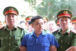 Clip Bùi Đình Khánh và đồng phạm hầu tòa