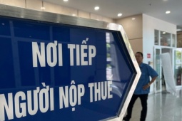 Rắc rối vì nợ thuế 'trên trời rơi xuống'