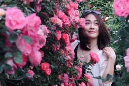 Mẹ 8X chi hơn 2 tỷ đồng làm vườn hoa quanh nhà như cổ tích