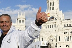 Mourinho đạt thỏa thuận dẫn dắt Real Madrid, 8 sao ‘bật bãi’