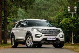 Ford triệu hồi gần 2.500 xe Explorer vì lỗi thanh giằng sau