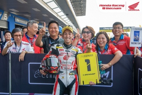 ARRC chặng 2: Honda Racing Vietnam “hâm nóng” bữa tiệc tốc độ tại Chang