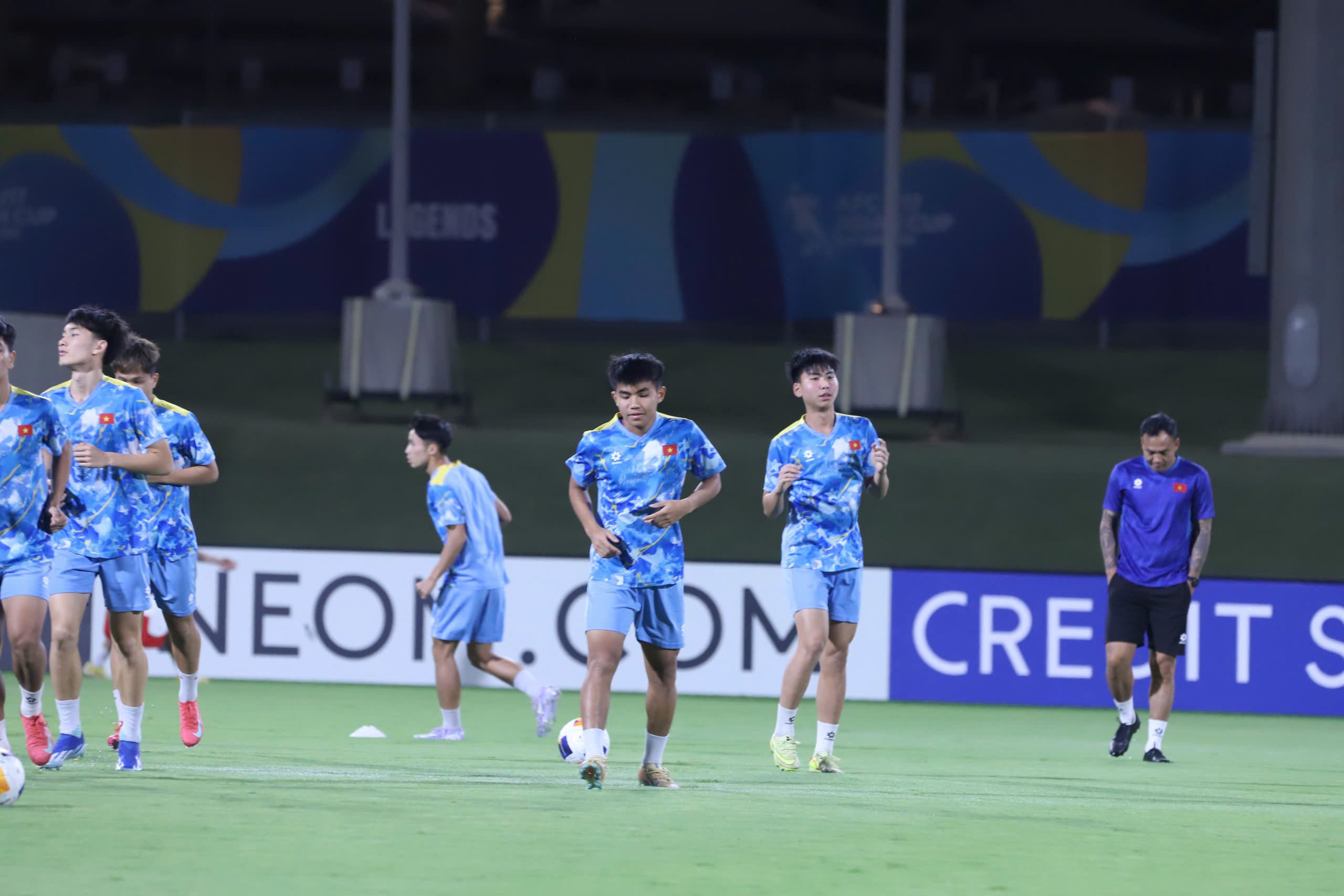 Trực tiếp bóng đá U17 Việt Nam - U17 UAE: Bảo toàn chiến thắng (U17 châu Á) (Hết giờ) - 8
