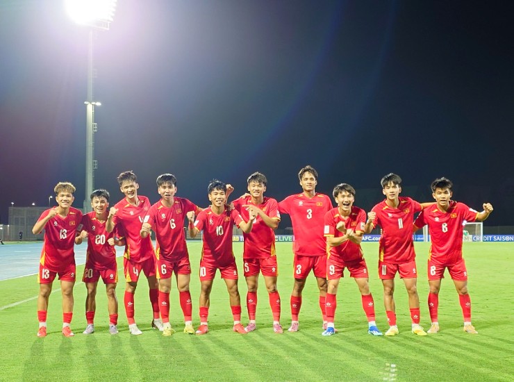 Trực tiếp bóng đá U17 Việt Nam - U17 UAE: Bảo toàn chiến thắng (U17 châu Á) (Hết giờ) - 2