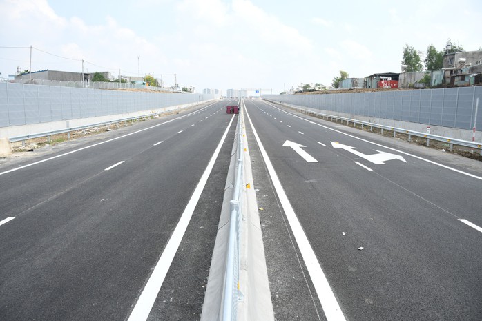 Đường cao tốc Biên Hòa-Vũng Tàu sẽ thông xe toàn tuyến trước ngày 18-5