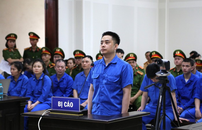 Bị cáo Bùi Đình Khánh gửi lời chia buồn tới gia đình thiếu tá Nguyễn Đăng Khải