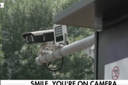 Đoàn phóng viên Mỹ dính phạt nguội ở Trung Quốc, 'choáng ngợp vì 1.500 camera'