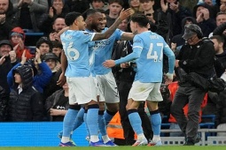 Video bóng đá Man City - Crystal Palace: Foden rực sáng, đánh sập  " bức tường "  (Ngoại hạng Anh)