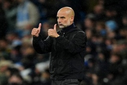 Bảng xếp hạng Ngoại hạng Anh: Man City còn kém Arsenal 2 điểm, tình tiết hiệu số đáng chú ý
