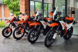 KTM khiến thị trường mô tô nóng trở lại với loạt 390 mới đầy cá tính
