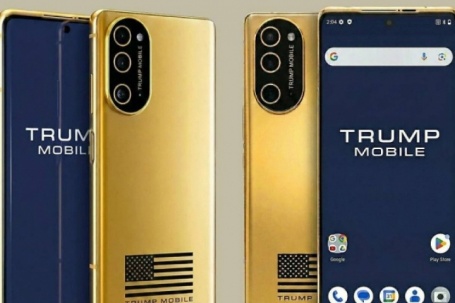 Điện thoại Trump T1 bắt đầu được giao hàng