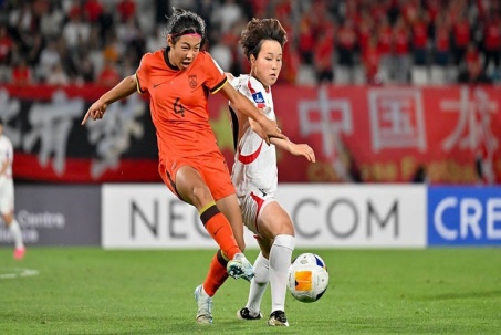 Video bóng đá U17 nữ Trung Quốc - U17 nữ Triều Tiên: Rượt đuổi 6 bàn, đoạt vé chung kết (U17 nữ châu Á)