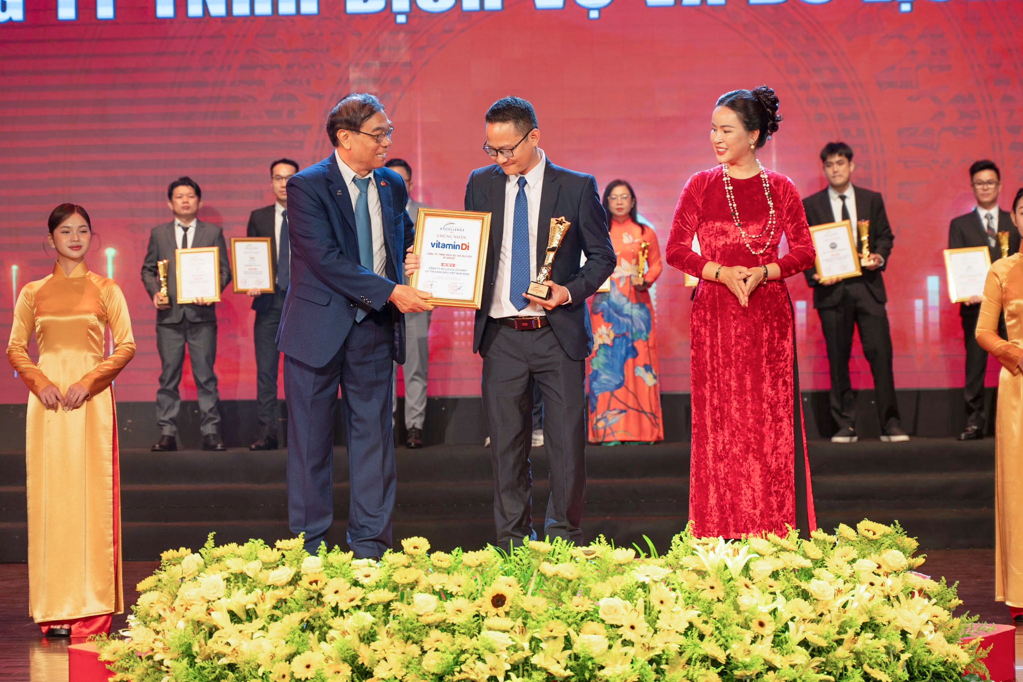 Nằm trong TOP 10 công ty du lịch và Lữ hành hàng đầu năm 2025, Vitamin Đi mang đến các hành trình khám phá thế giới "trọn vẹn"