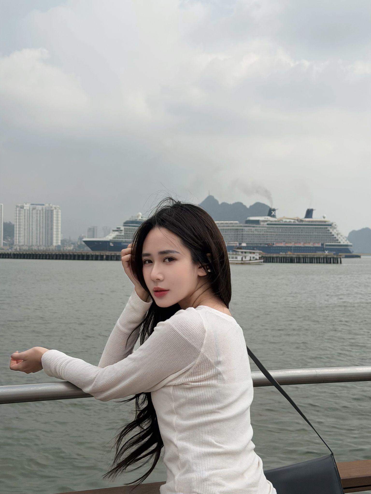 “Góc Hong Kong” ở Bến Đoan hay góc “Busan” ở Tuần Châu là những tọa độ check in hot hit trên mạng xã hội thời gian gần đây. Ảnh: Sun Group