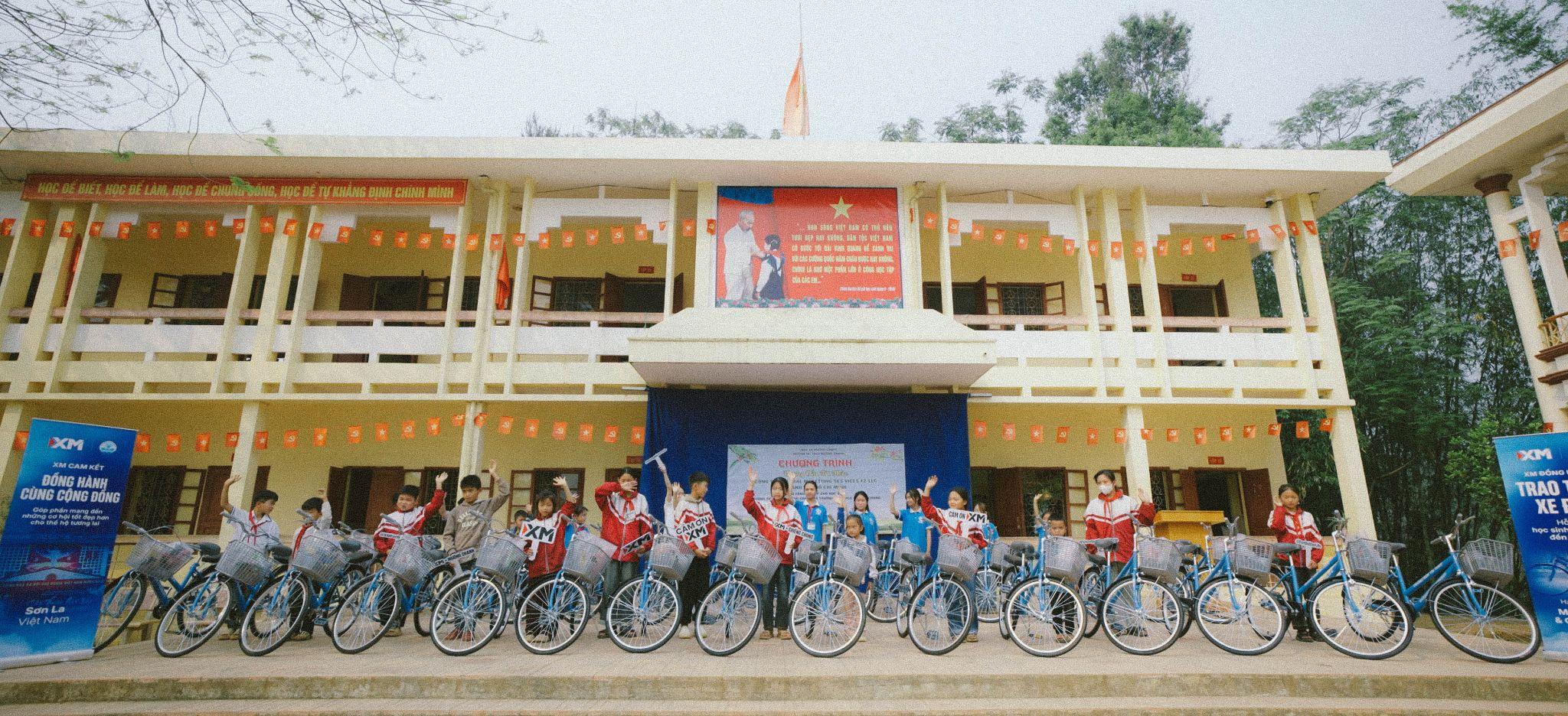 XM đồng hành cùng học sinh vùng cao Việt Nam nhân dịp quốc tế thiếu nhi - 5