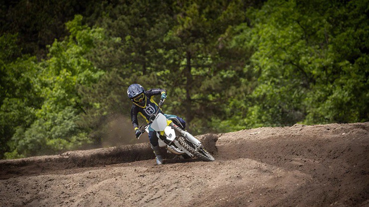 Loạt mô tô 2 thì mới khiến dân motocross đứng ngồi không yên - 2