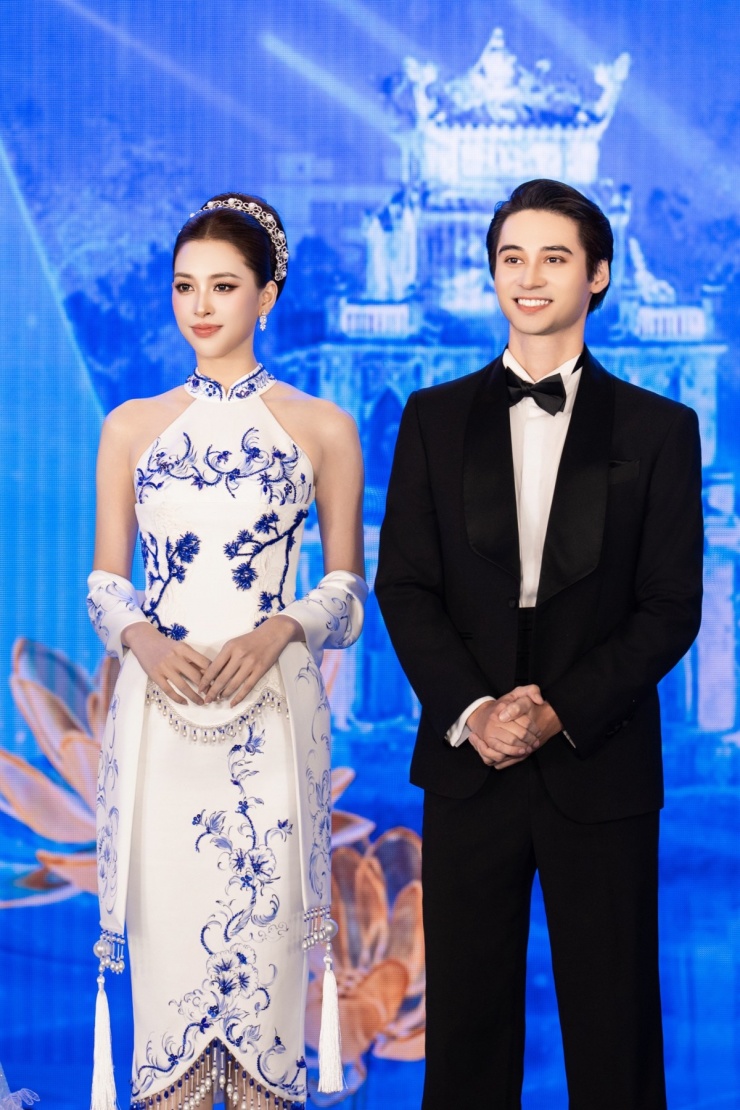 Dàn mỹ nhân đọ phong cách cùng Miss World Opal Suchata - 5