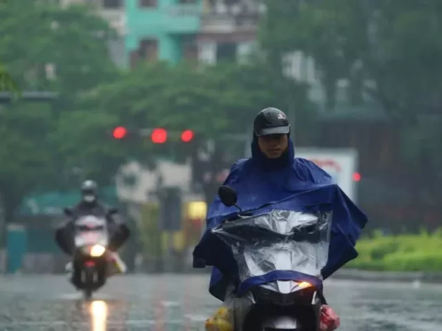 Miền Bắc đón mưa dông diện rộng sau đêm 16/5 — image 1
