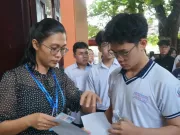 TPHCM giảm áp lực thi vào lớp 10, tiến tới phổ cập THPT