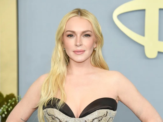 Lindsay Lohan khoe sắc vóc ở tuổi 39 - 3