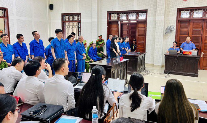 Quang cảnh phiên toà