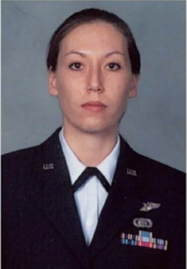 Monica Witt, cựu quân nhân Mỹ từng là nữ đặc vụ phản gián của Lực lượng Không quân. Ảnh FBI