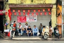 Đề xuất cho thuê vỉa hè Hà Nội: Lo lắng giữa mưu sinh và tái diễn việc lấn chiếm?