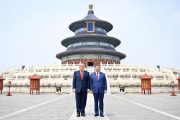 Trung Quốc lên tiếng sau khi ông Trump nói Bắc Kinh sẵn sàng hỗ trợ mở lại Hormuz