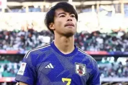 Nhật Bản chốt đội hình dự World Cup 2026: Mitoma ngồi ngoài, 'lão tướng' 39 tuổi góp mặt