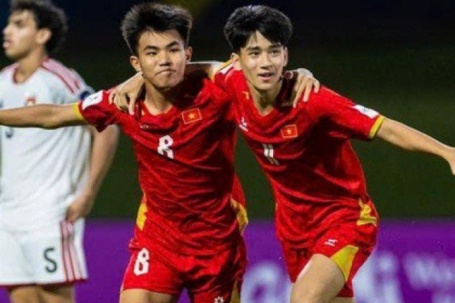 Ngạc nhiên đến thú vị với U17 Việt Nam