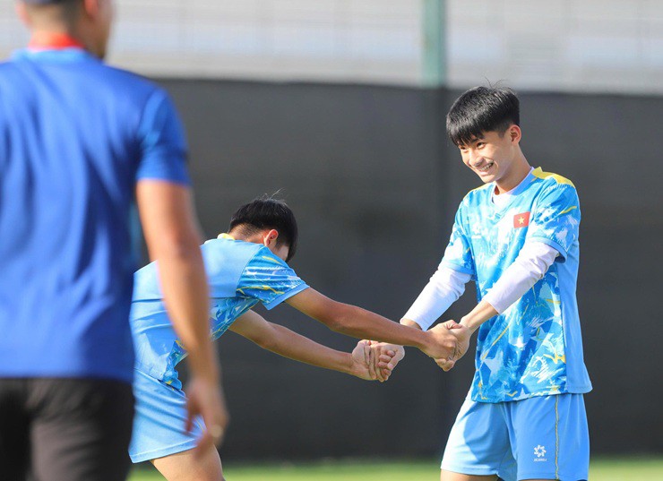HLV Roland nói gì trước đại chiến U17 Việt Nam - U17 Australia ở tứ kết châu Á? - 6