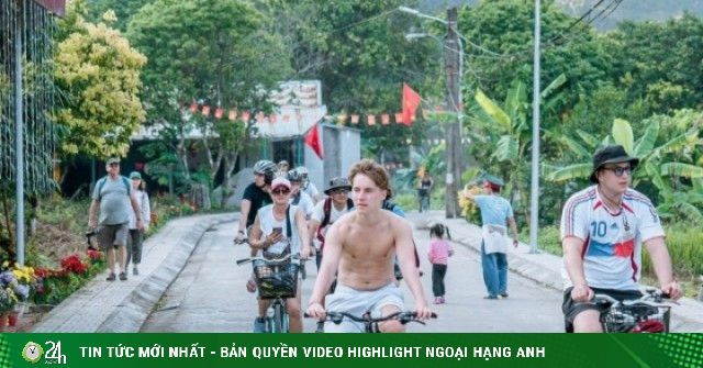 Khách Tây mê mẩn ngôi làng trăm tuổi không ô tô, xe máy ở Hải Phòng