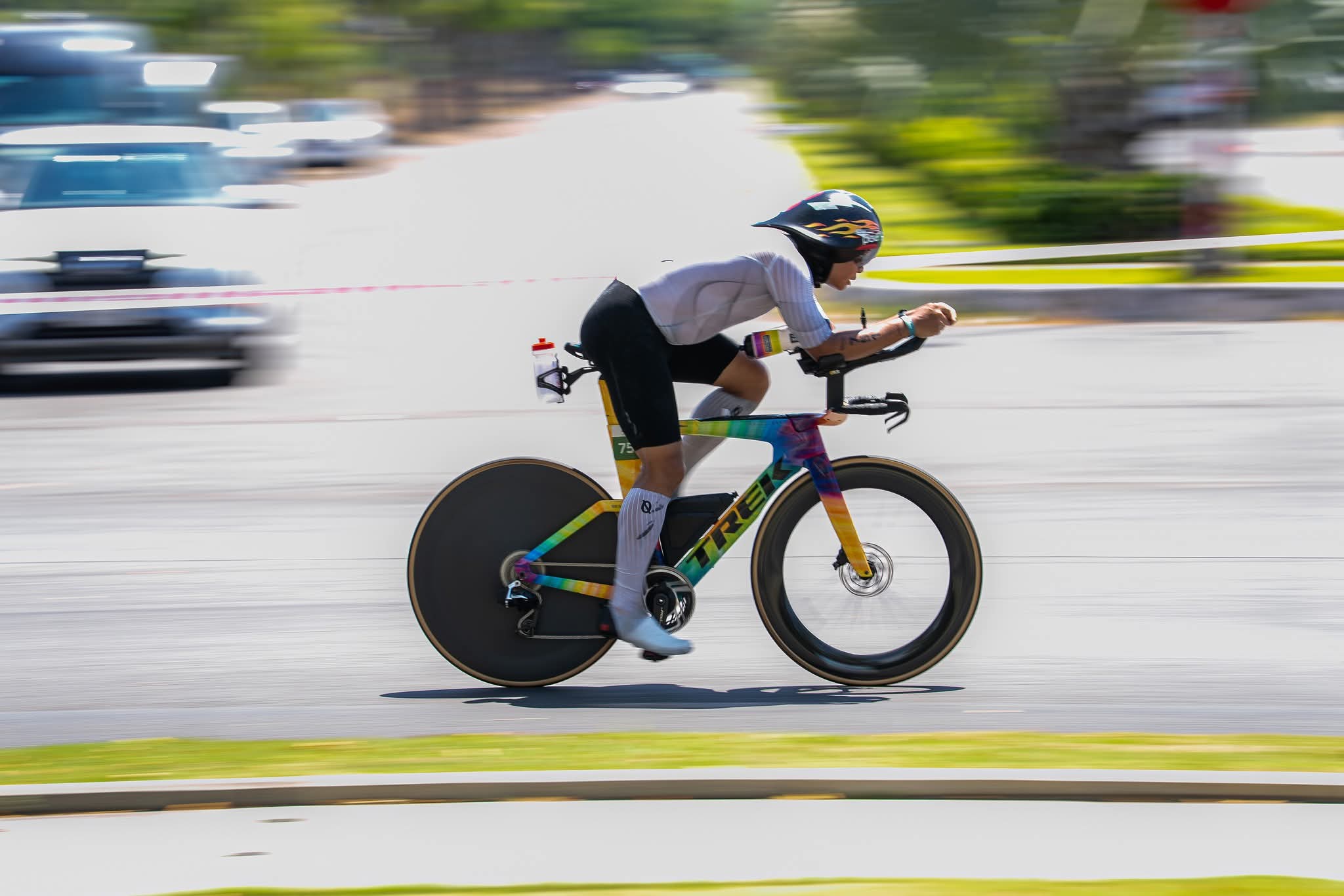 Bác sĩ Khánh đã vượt qua giới hạn bản thân, chinh phục 'Đường đua thép' IRONMAN.