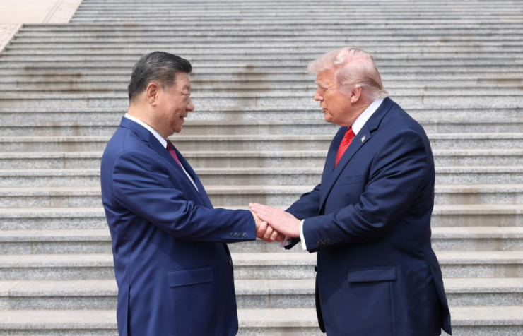 Ông Trump gặp Chủ tịch Trung Quốc Tập Cận Bình tại Bắc Kinh hôm 14/5. Ảnh: Xinhua.