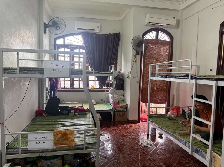 Không gian lưu trú miễn phí được bố trí gọn gàng, giúp bệnh nhân nghèo giảm bớt gánh nặng chi phí khi chữa bệnh xa nhà.