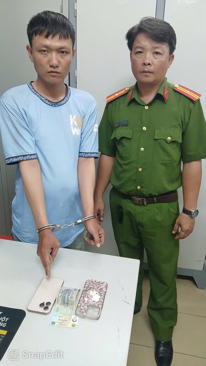 Trần Song Toàn cùng tang vật