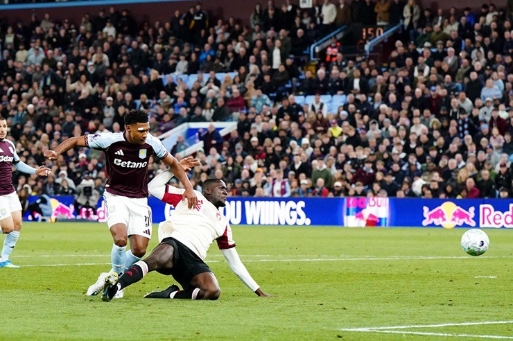 Trực tiếp bóng đá Aston Villa - Liverpool: Van Dijk lập cú đúp (Ngoại hạng Anh) (Hết giờ) - 5