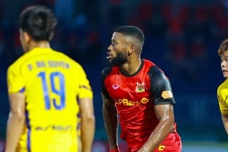 Video bóng đá SLNA - Ninh Bình: Xuất thần Văn Lâm, tiếc nuối cột dọc (V-League)