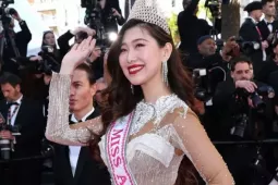 Hai hoa hậu Trung Quốc bị chê làm lố ở Cannes