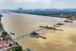 4 cây cầu vượt sông Hồng đồng loạt thi công, sắp lộ diện mạo